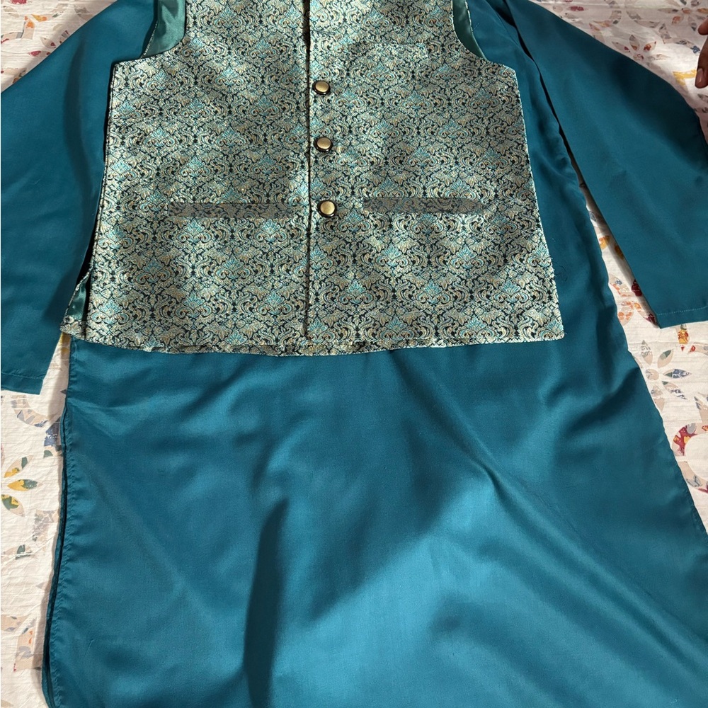 Elegant Teal and Gold Kurta Set